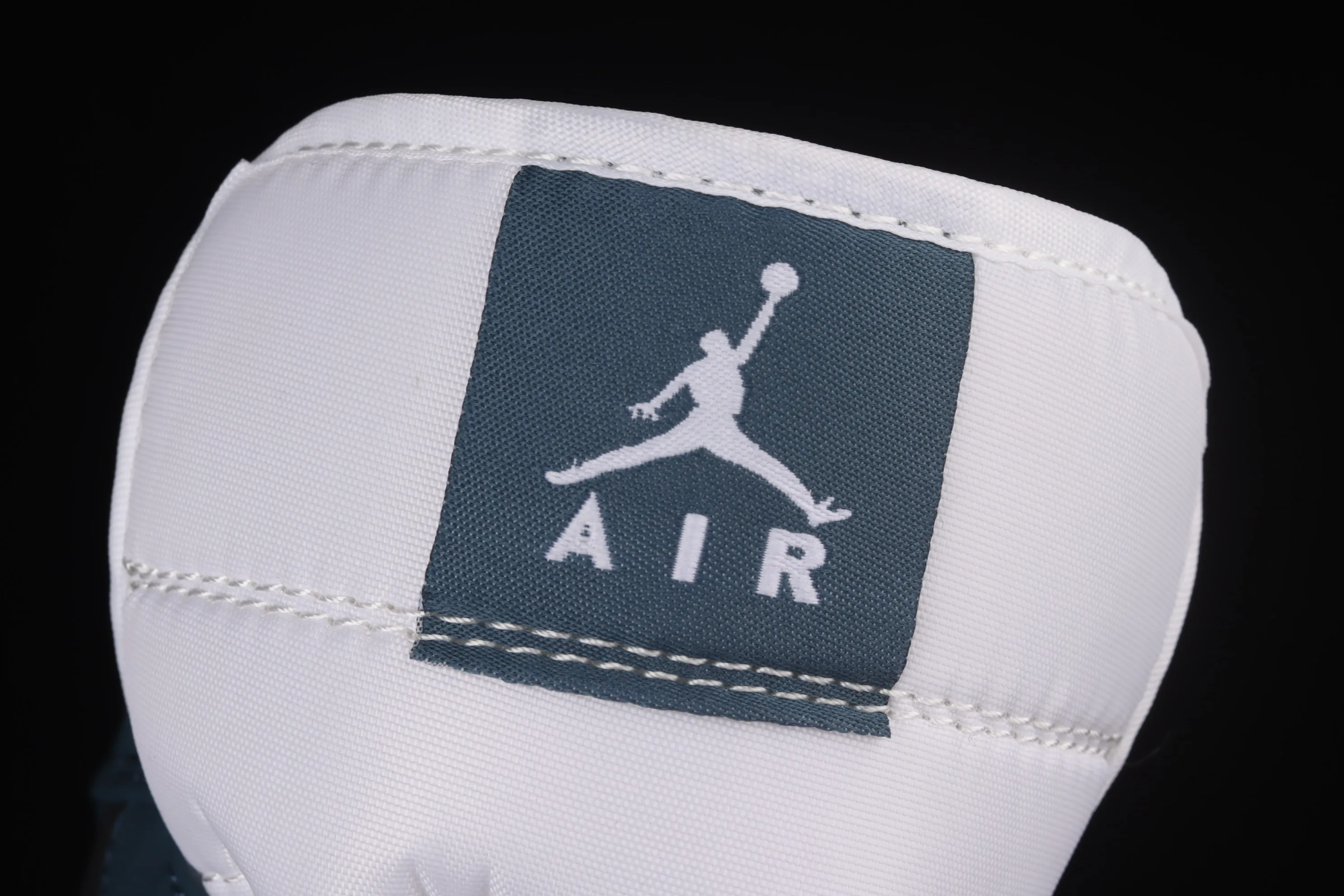 All categories Air Jordan Jordan series basketball shoes Air Jordan 1 Mid Air Jordan 1 Mid "Dark Teal" AJ1 Qiao 1 Qinglan Zhongbang basketball shoes 554724-411